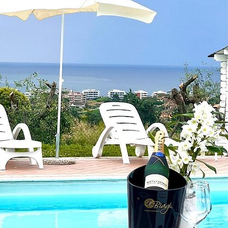 Vigneto - Italian Restaurant & B&B Villa Rosa Di Martinsicuro Luaran gambar
